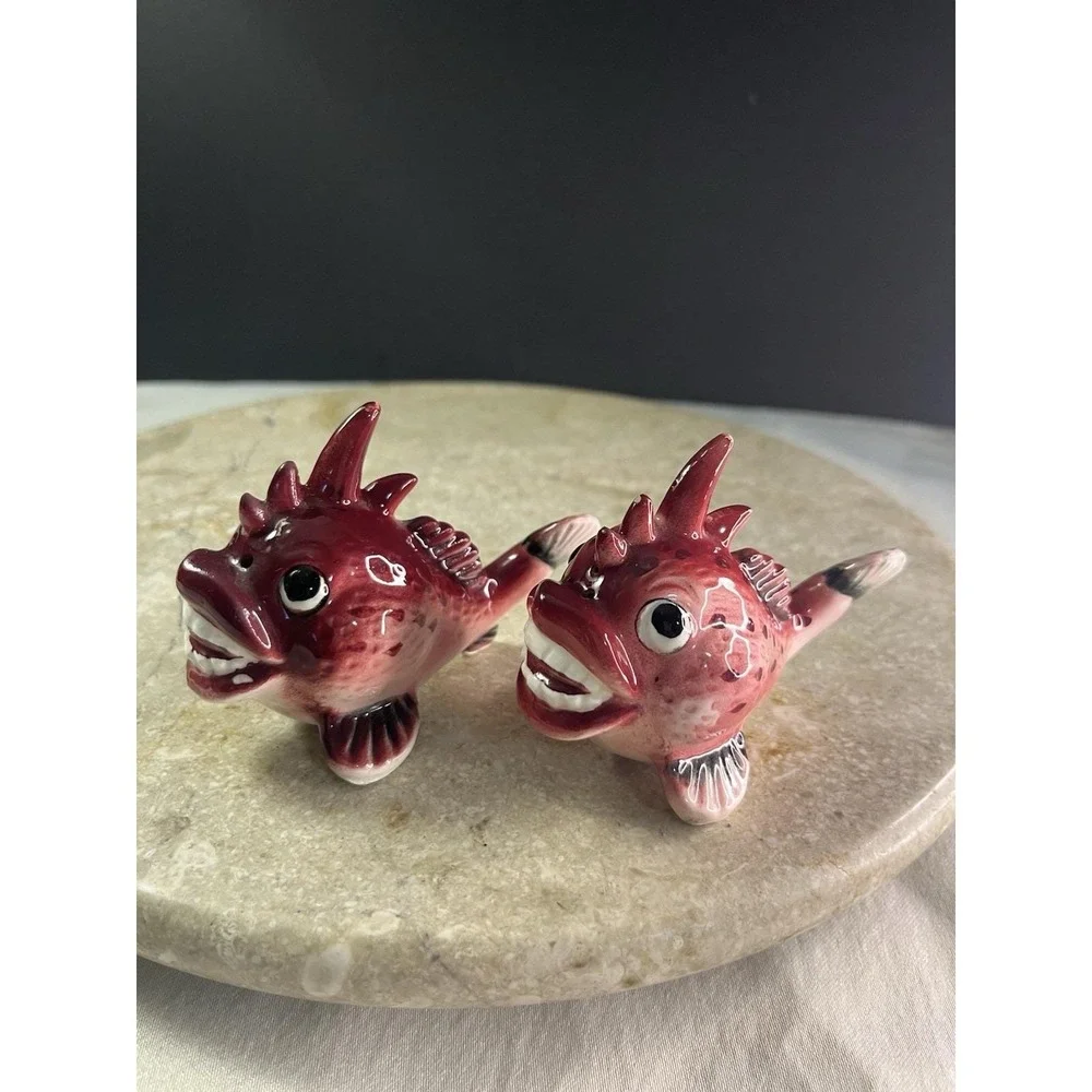 1950's Set Of Anthropomorphic Piranha Fish Salt And Pepper Shakers